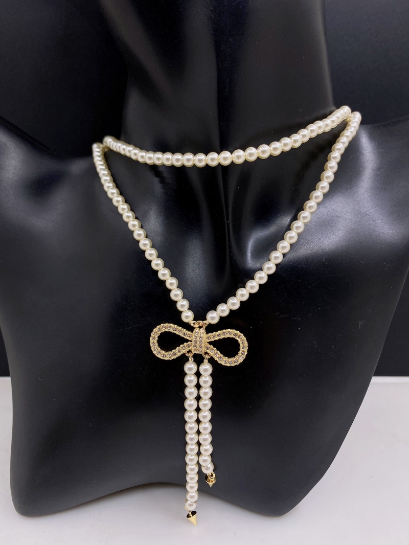 chr1st1an D10r necklaces